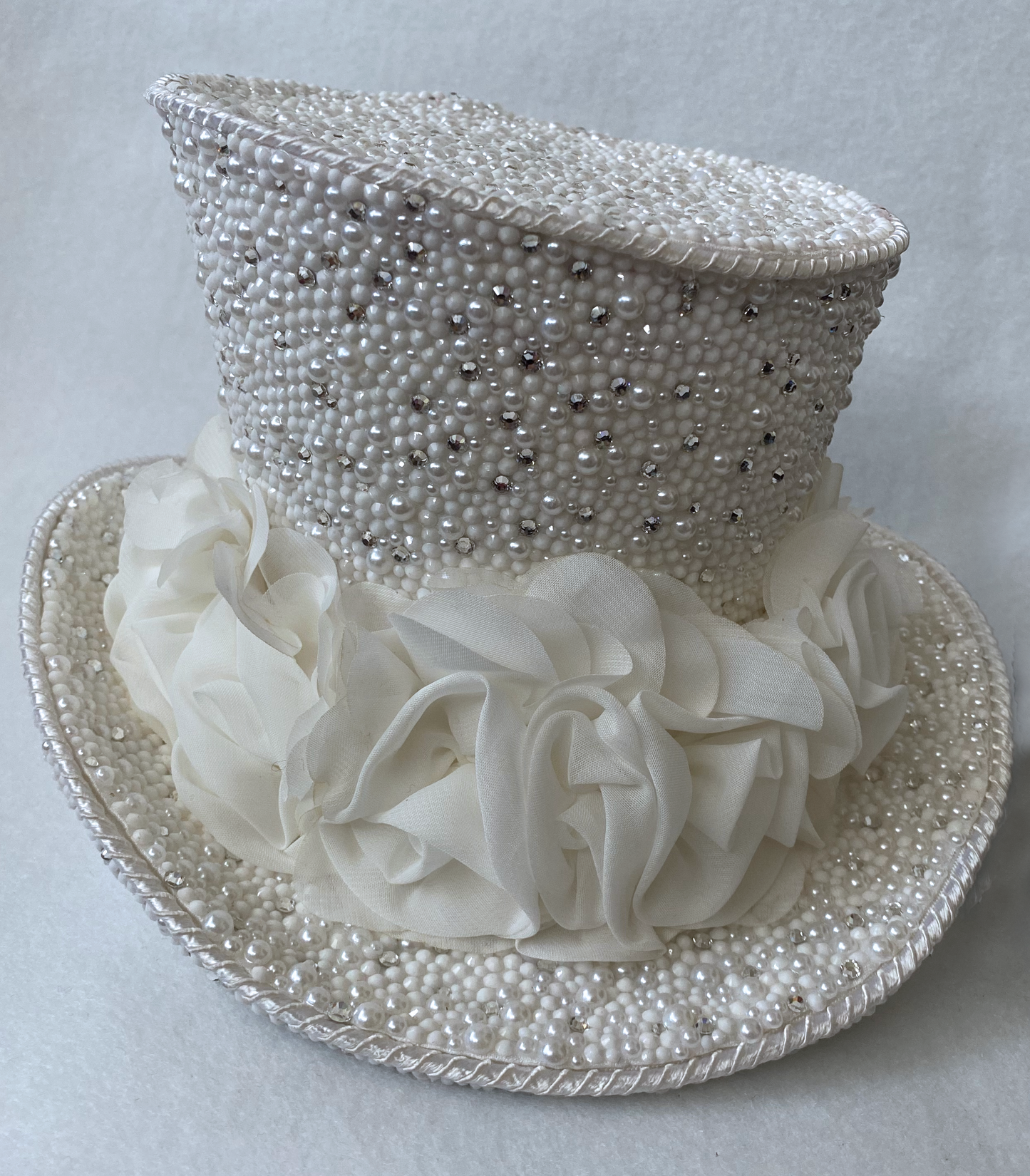 Pearl Crystal Top Hat