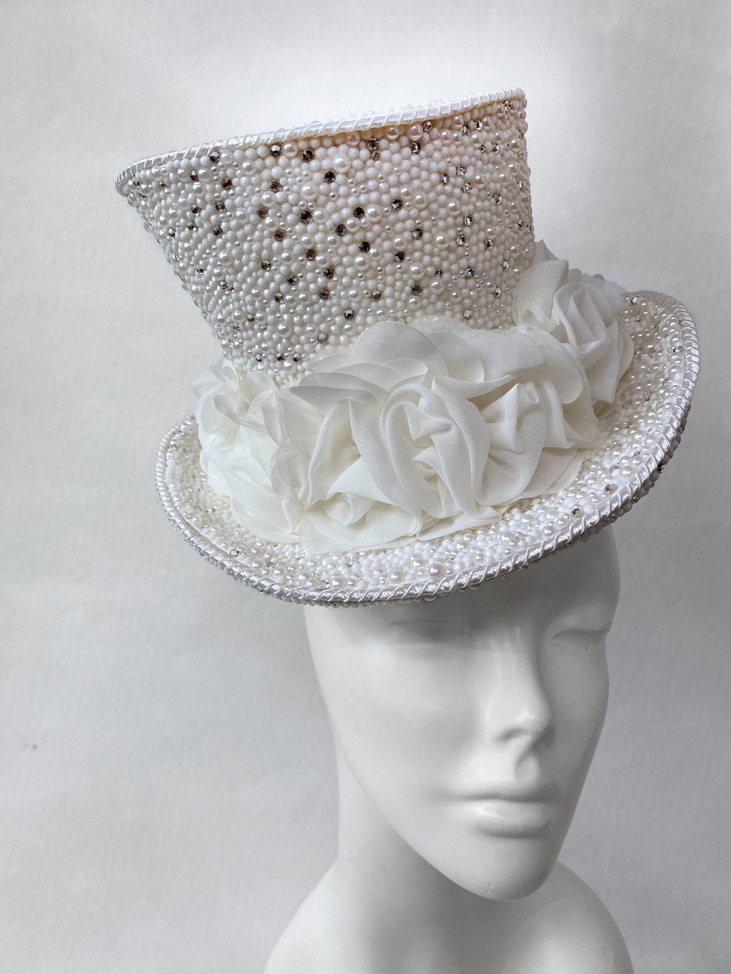 Pearl Crystal Top Hat