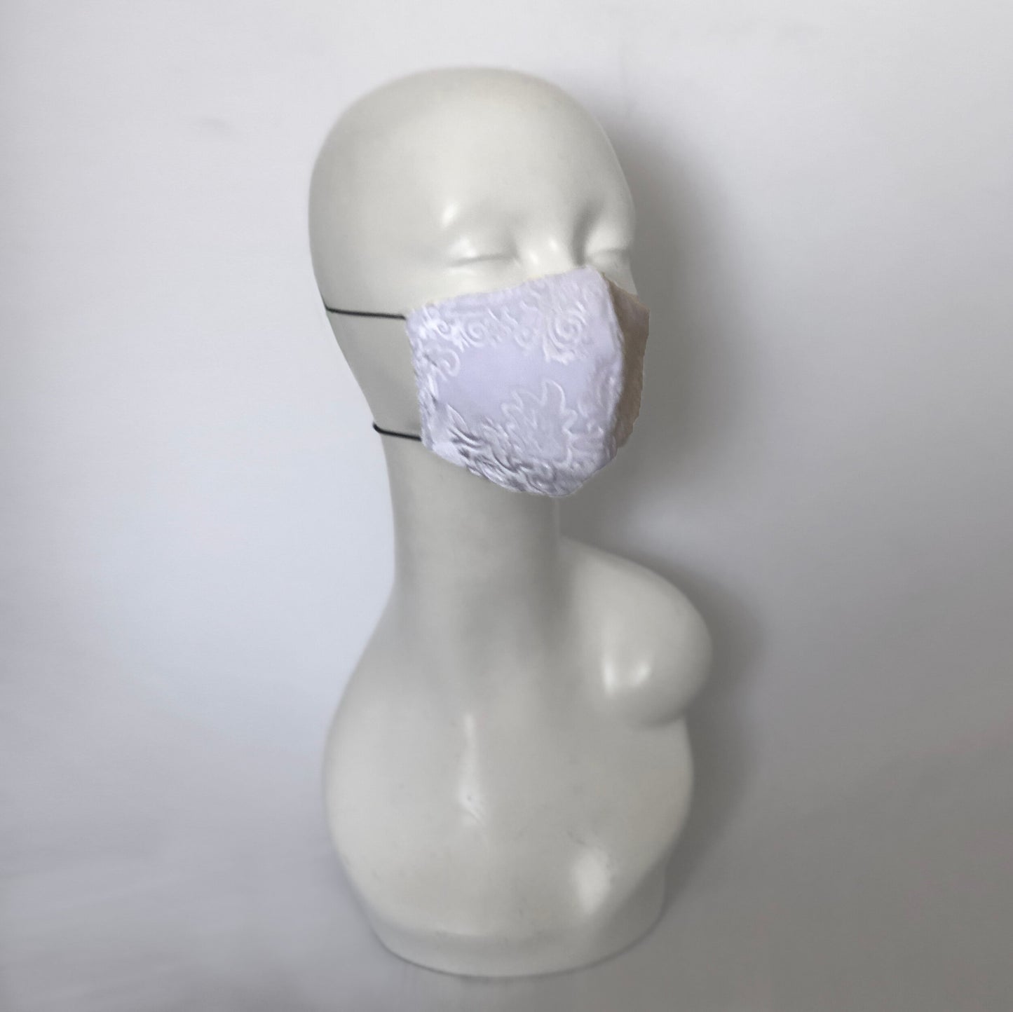 Reversible Crown with Buttons